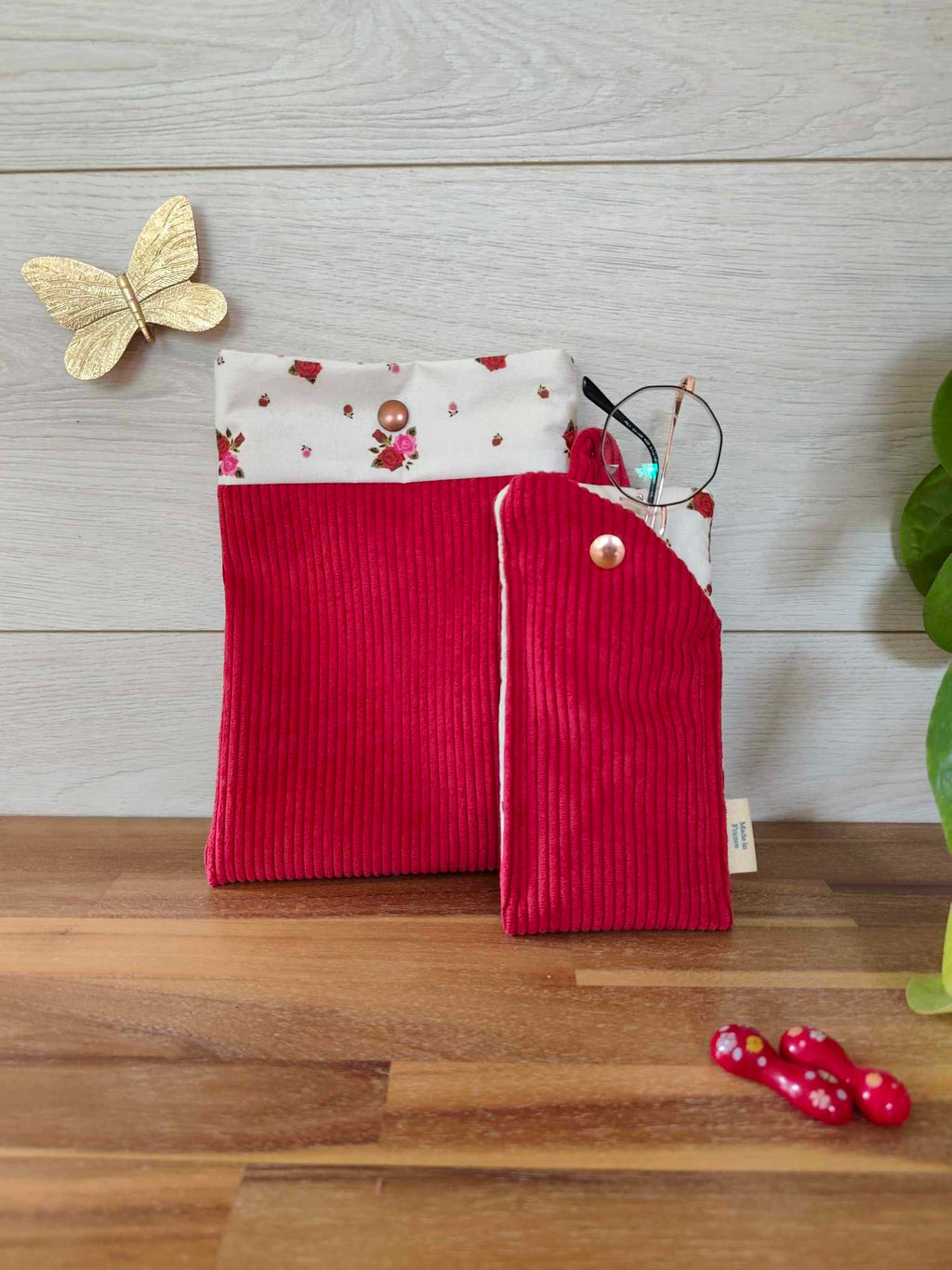 Duo "Pochette livre + Etui lunettes" Collection "La Vie en Roses"
