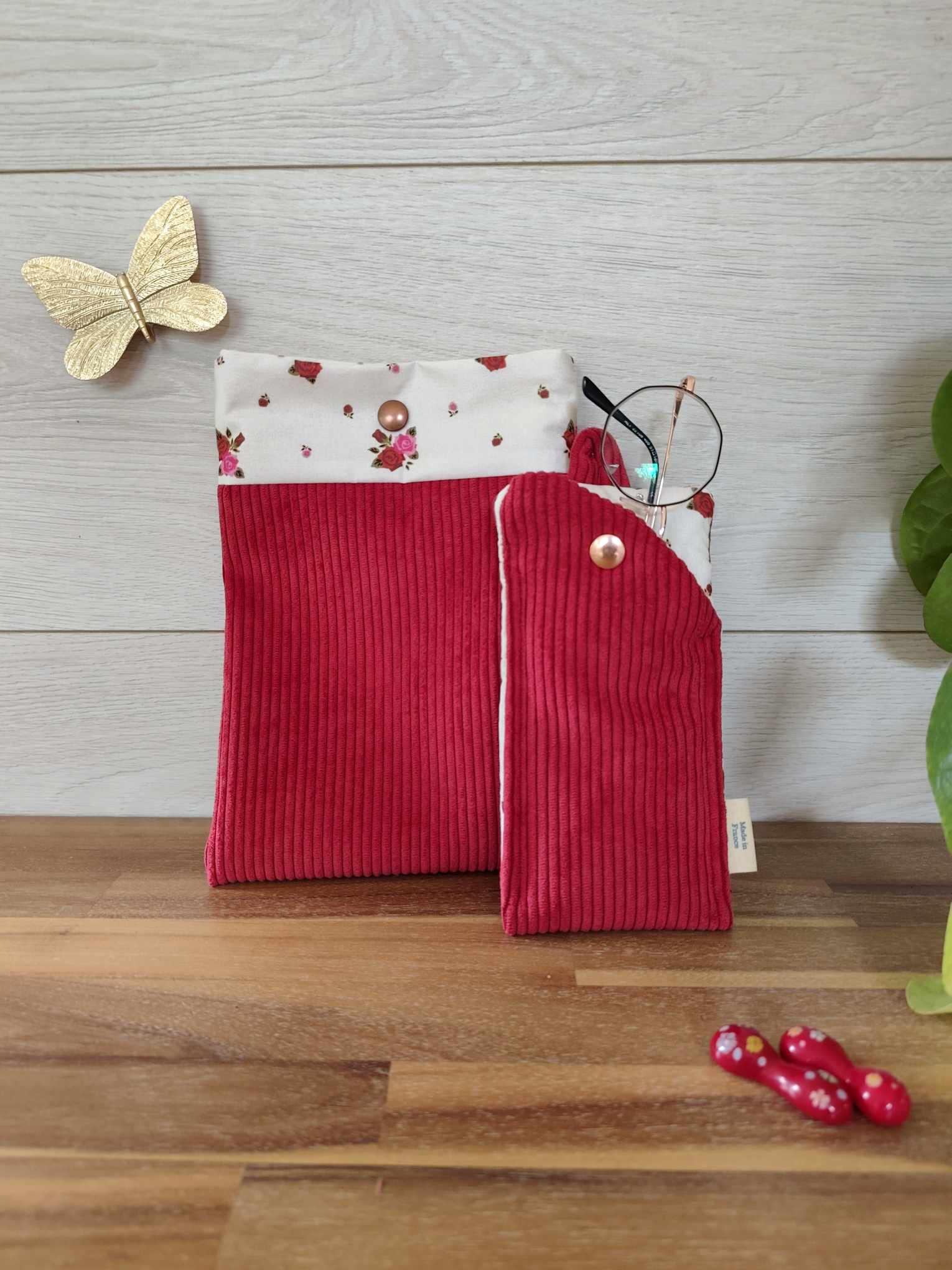 Duo "Pochette livre + Etui lunettes" Collection "La Vie en Roses"