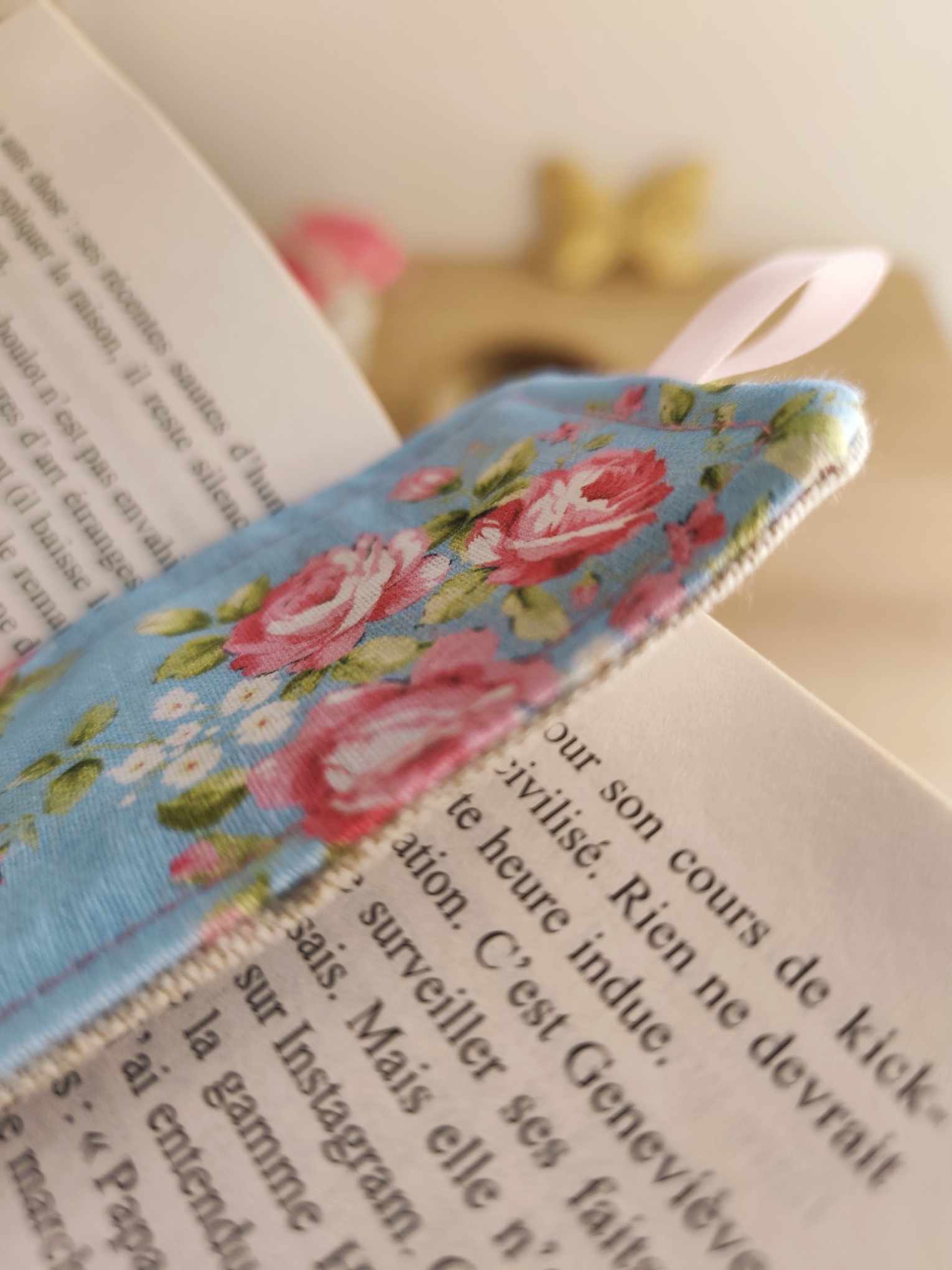 Pochette Livre Mots dans du Velours, protege livre artisanat francais collection été simply read english summer marque pages