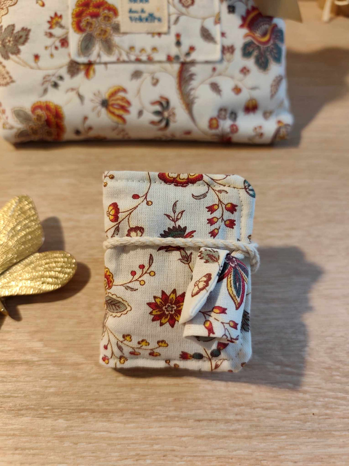 Des Mots dans du Velours Pochette livre Mini Livre Lavandin BIO artisanat français
