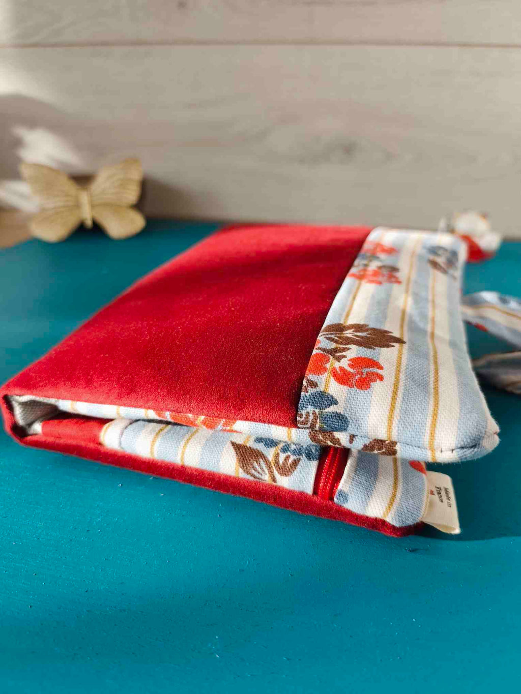 Pochette Livre Trio MOts dans du Velours, protege livre carnet trousse velours chic marque page Rouge