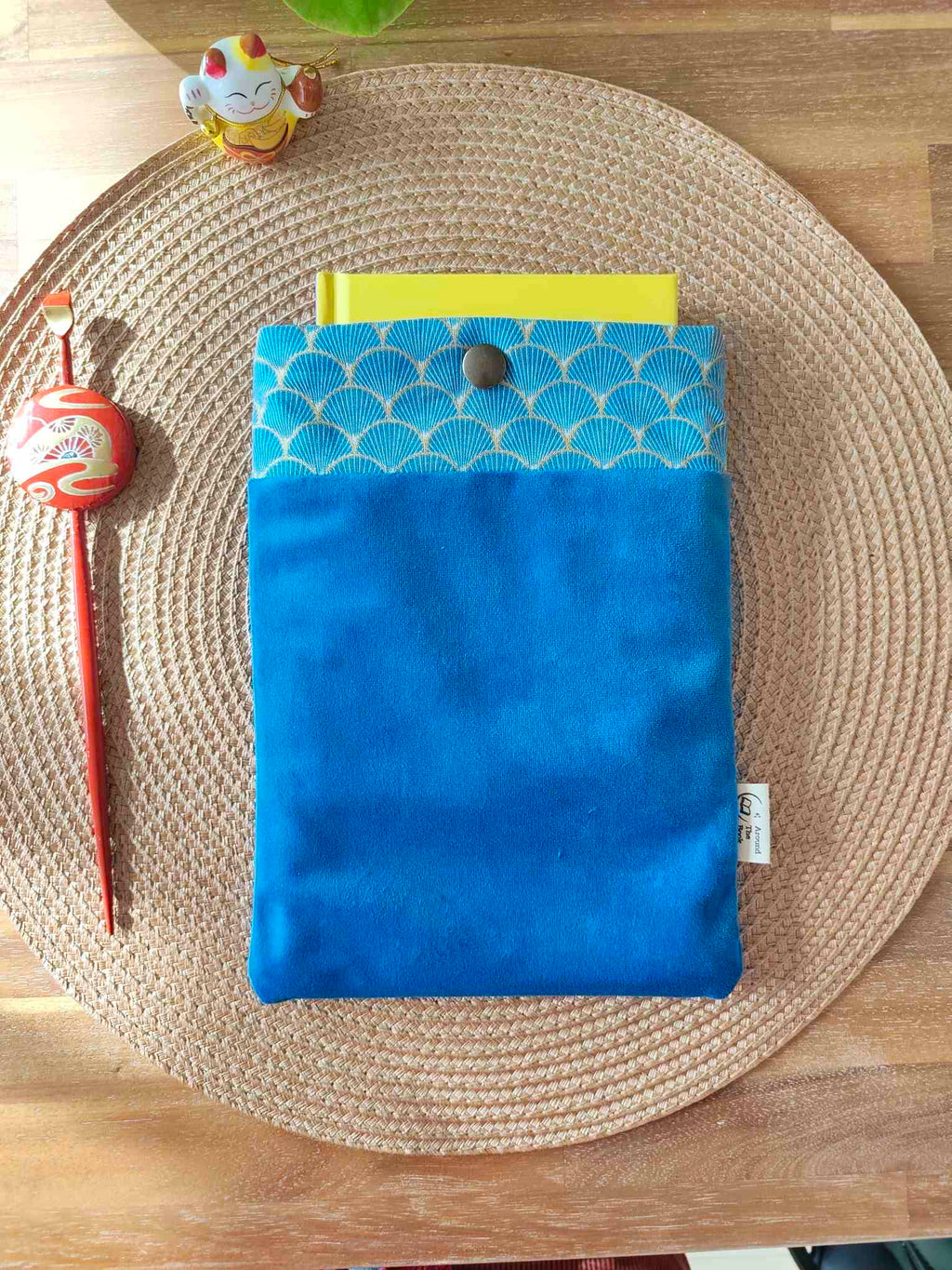 Des Mots dans du Velours Pochettes livre à bouton PRESSION Velours Bleu artisanat france 