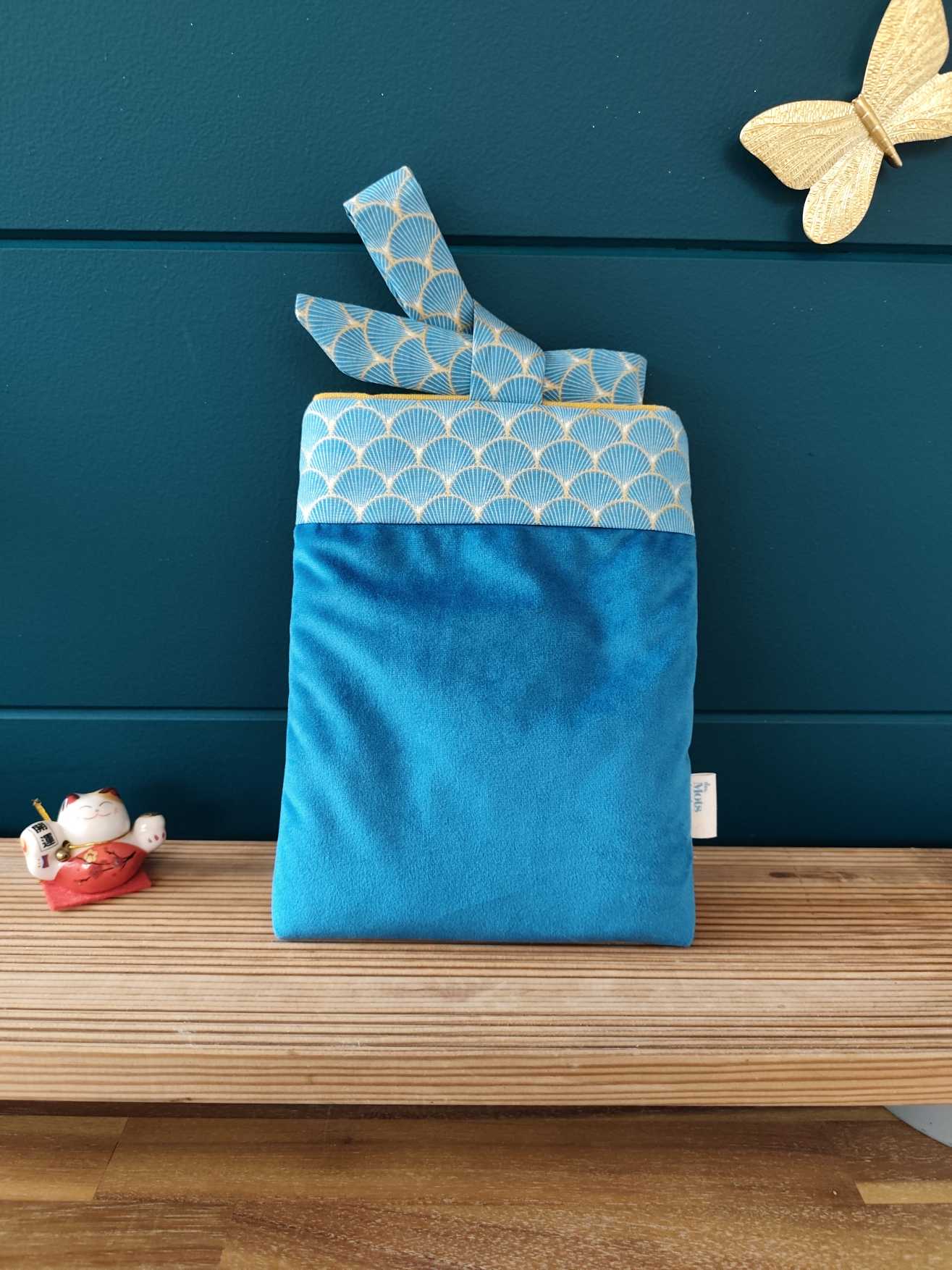 Des Mots dans du Velours Pochettes livre à RUBANS Velours Bleu artisanat france 