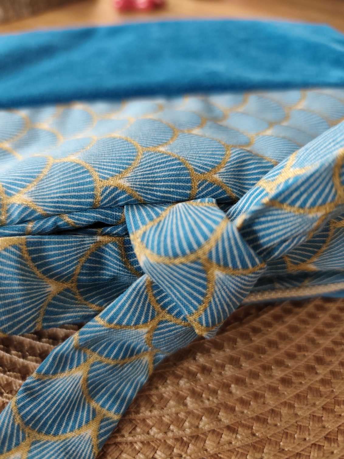 Des Mots dans du Velours Pochettes livre à RUBANS Velours Bleu artisanat france 