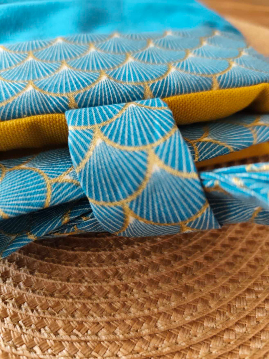 Des Mots dans du Velours Pochettes livre à RUBANS Velours Bleu artisanat france 