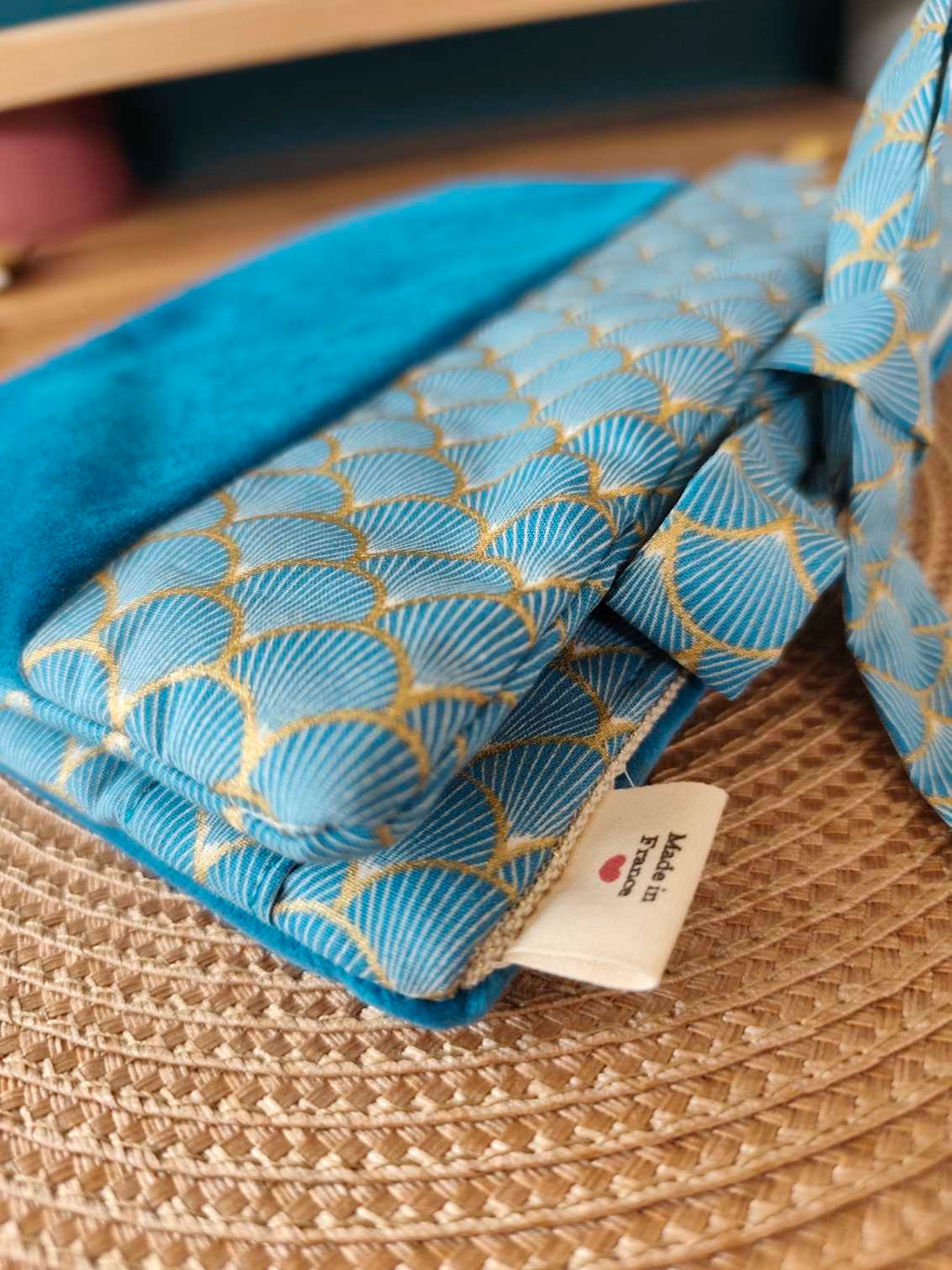 Des Mots dans du Velours Pochettes livre Trio Velours Bleu artisanat france trousse pochette