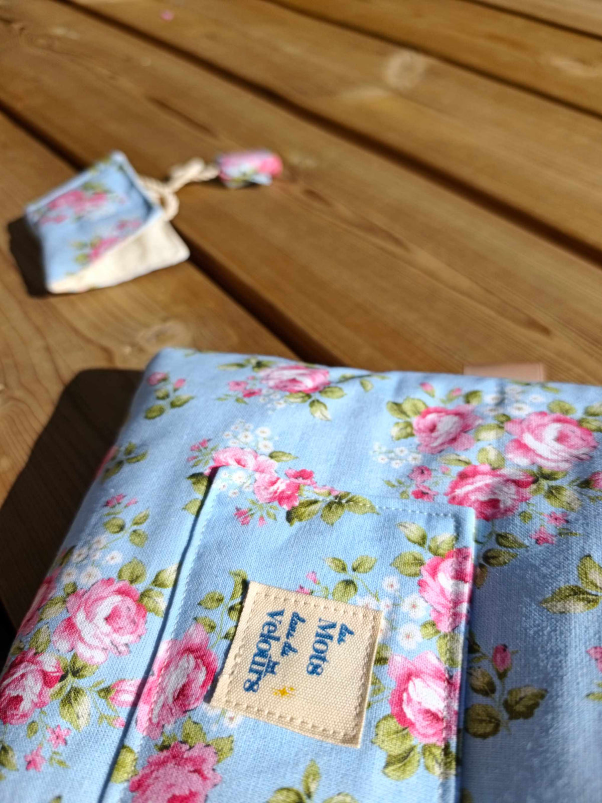 Des mots dans du velours pochettes livres france artisanat English Summer