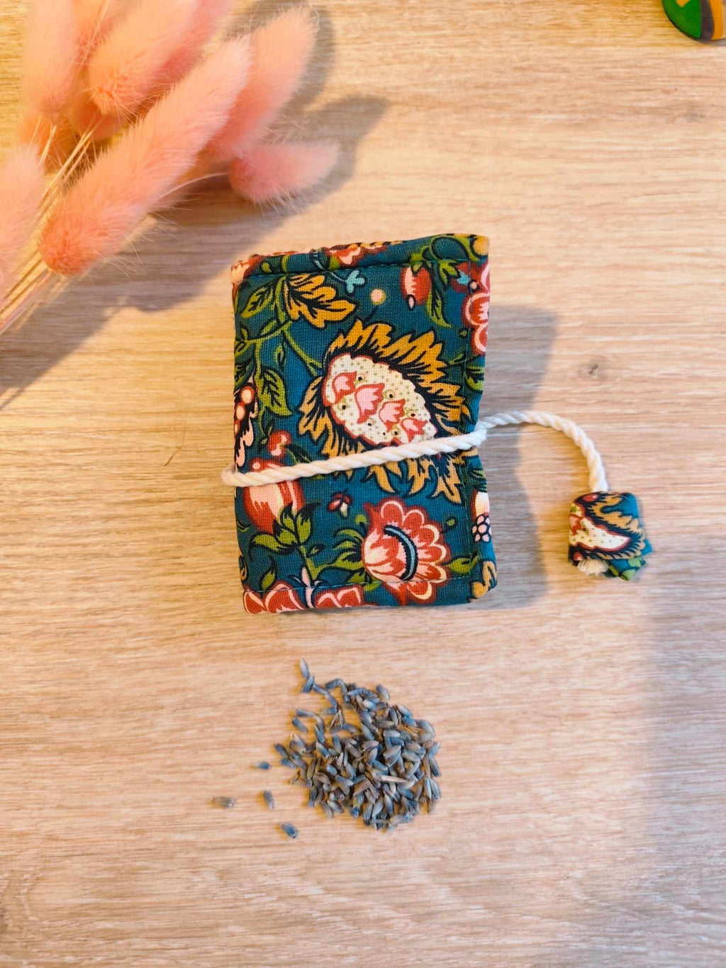 Des mots dans du velours pochettes livres france artisanat Jardin Luxuriant Mini Livre