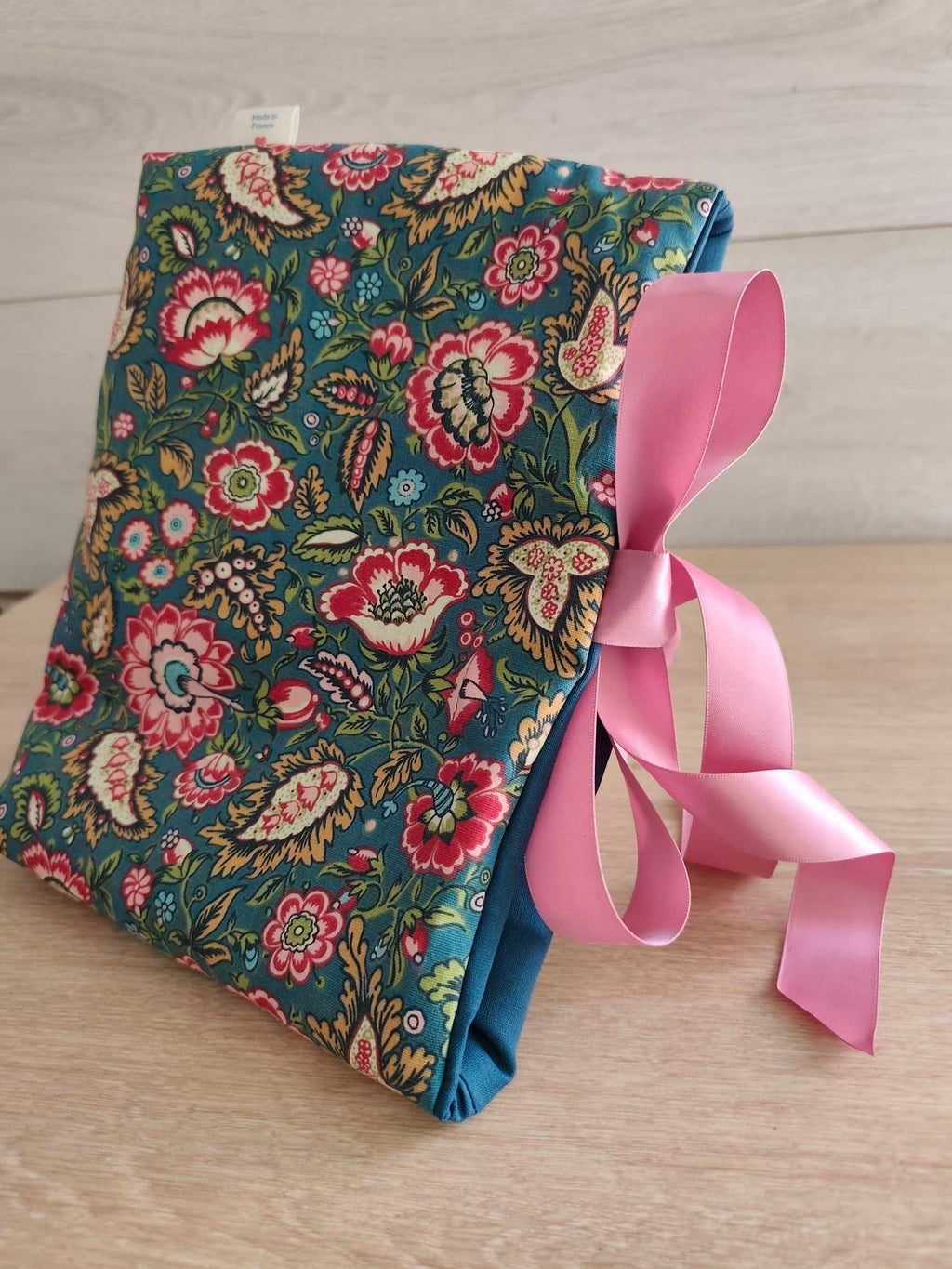 Des mots dans du velours pochettes livres france artisanat Jardin Luxuriant