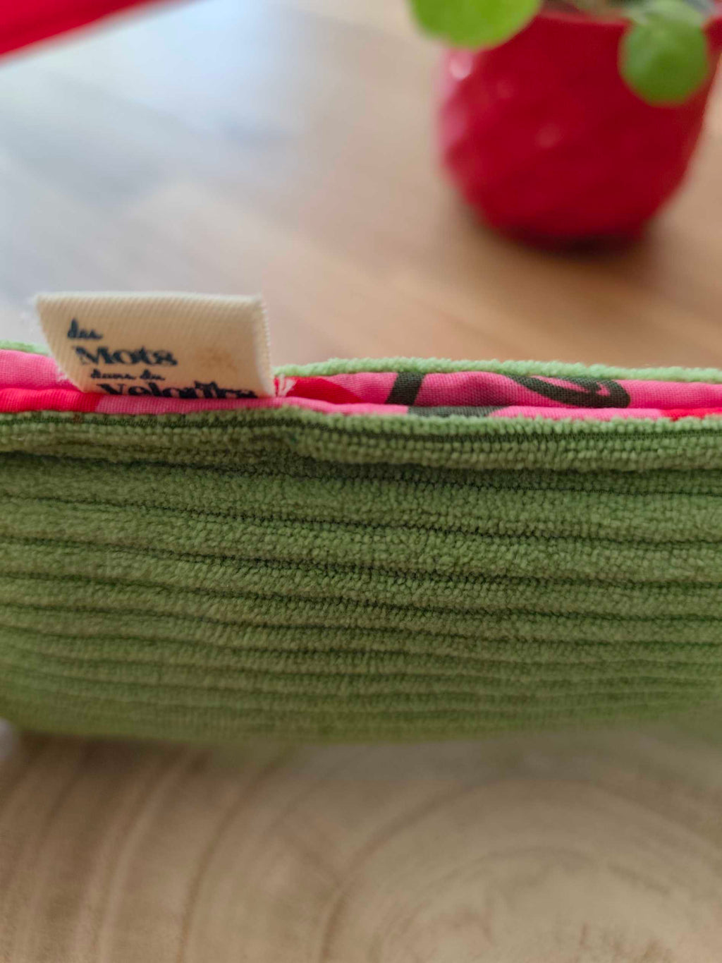 Duo "Etui à lunettes & Marque-Pages" Collection Vert Cerise