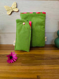Pochette Livre Mots dans du Velours, protege livre bouton pressions  artisanat francais marque page etui a lunette vert cerise