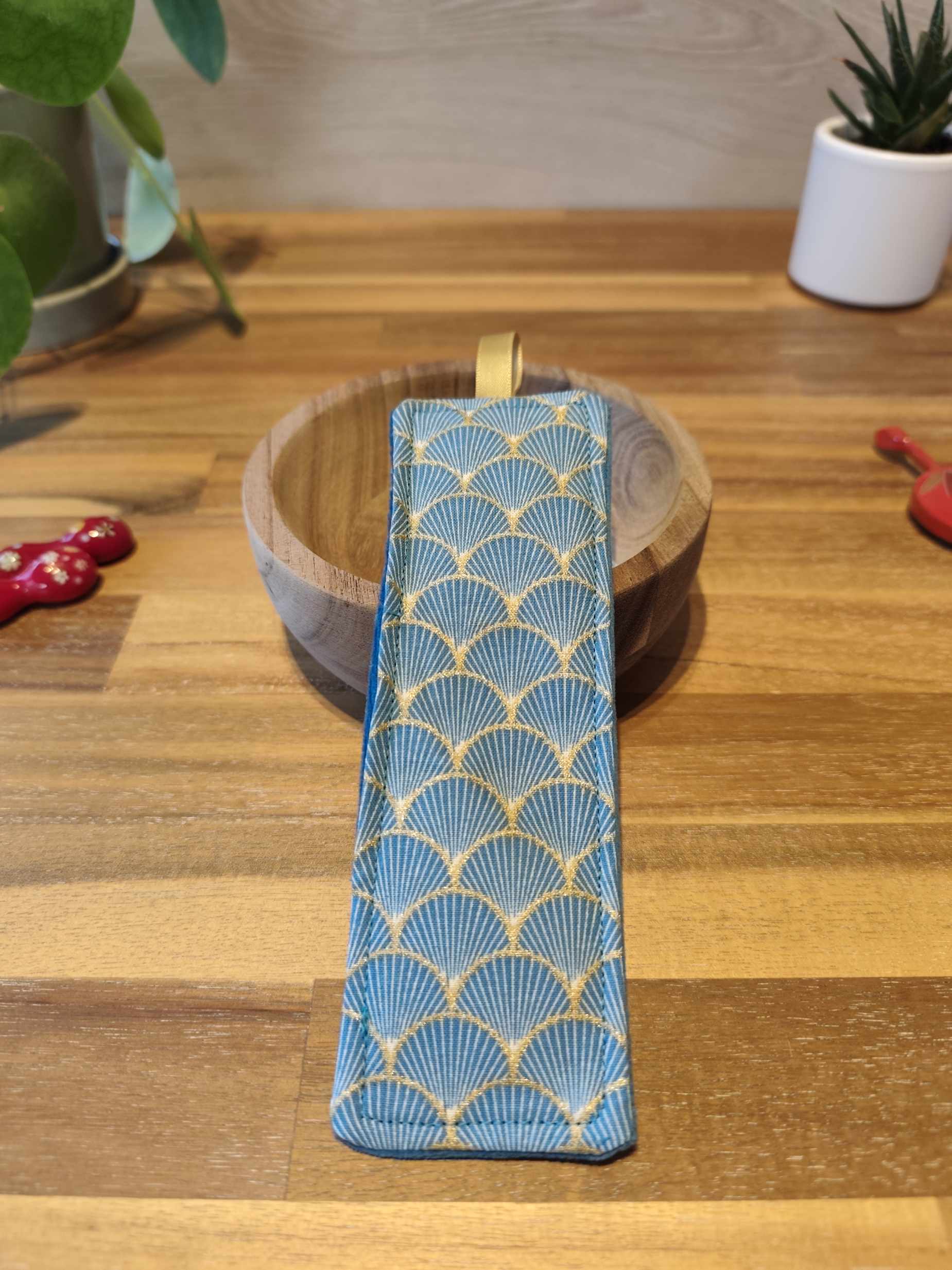 Pochette Livre Mots dans du Velours, marque page , bleu,  artisanat Français