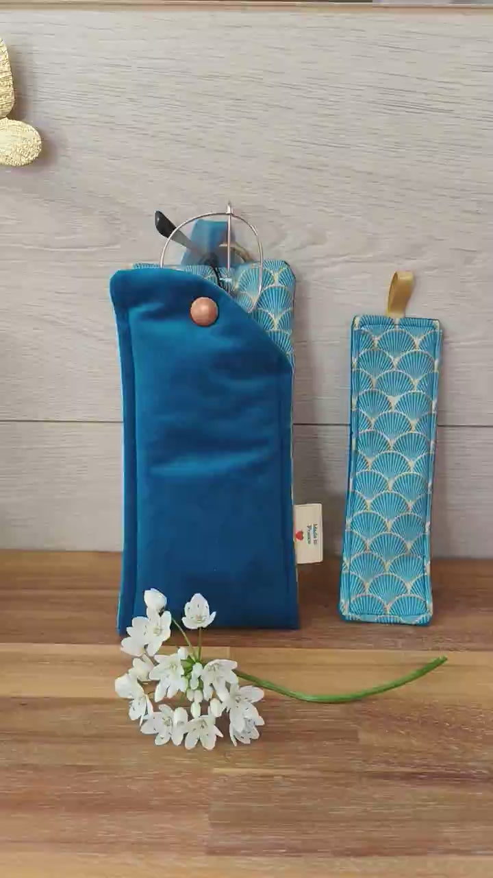 Des mots dans du velours pochettes livre artisanat france velours etui lunette marque pages bleu japon