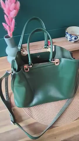 Vidéo etui à lunettes velours rouge des mots dans du velours artisanat français